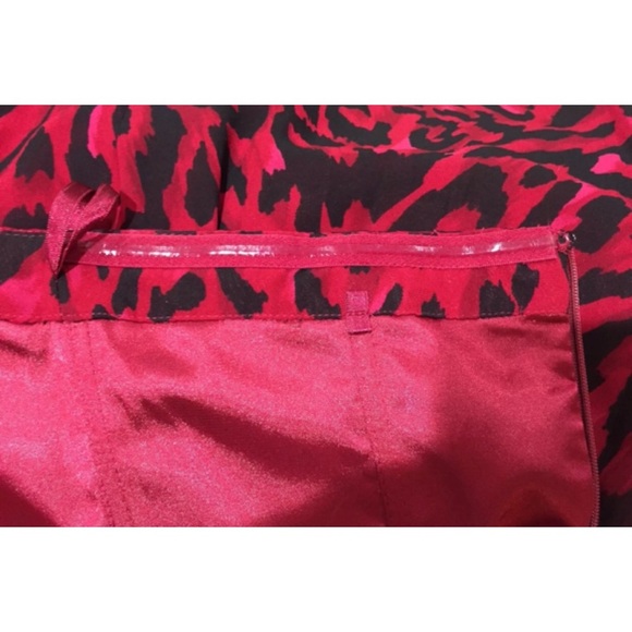 White House Black Market Red & Black Strapless Dress – Size 00 - Picture 6 of 8